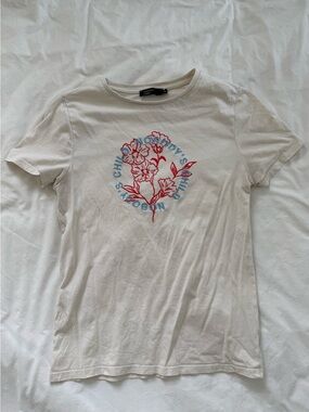 Nobody’s child graphic tee
